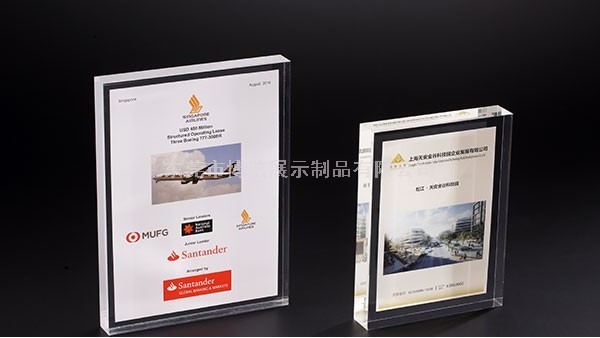 亞克力標(biāo)牌在我國受歡迎嗎？