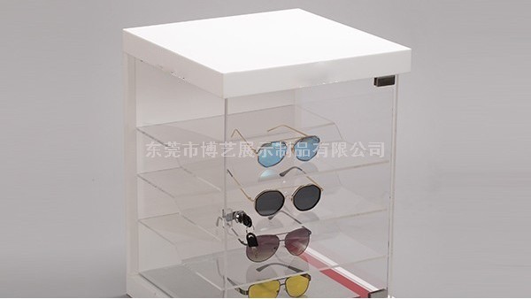 怎樣的包裝才能更好保護亞克力展示架呢？